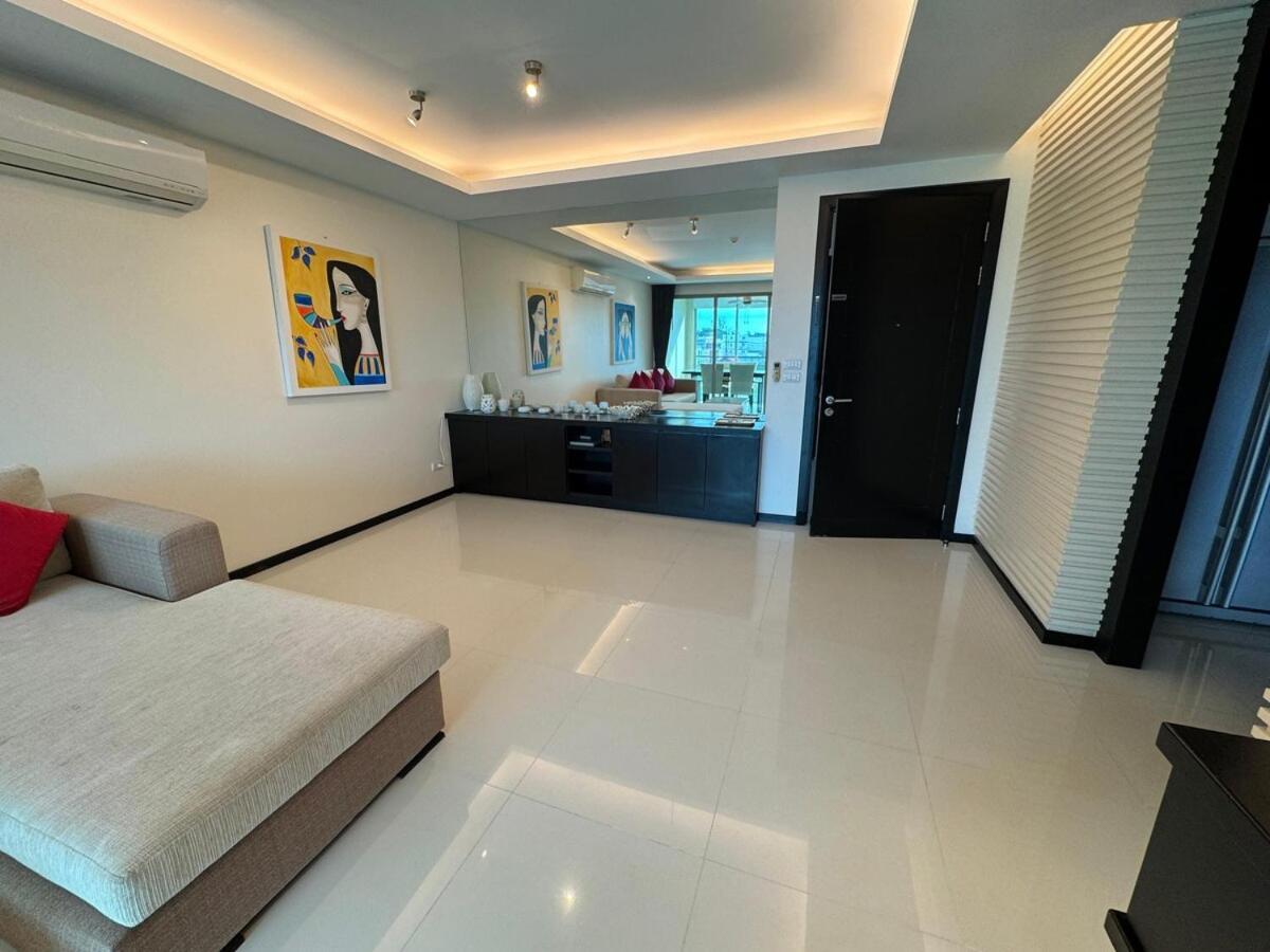 Modern 2-Bedroom Condo In Kamala Near The Beach Exteriör bild