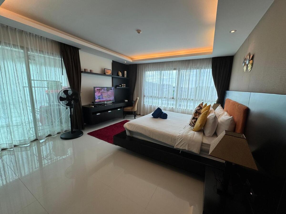 Modern 2-Bedroom Condo In Kamala Near The Beach Exteriör bild